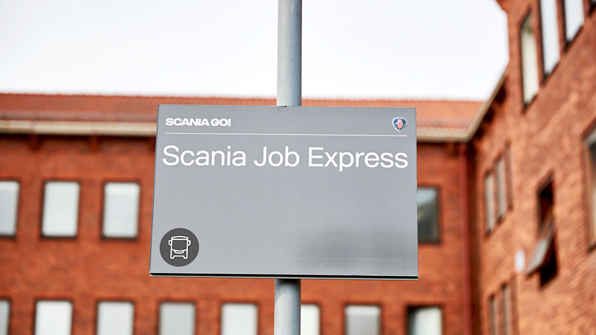 The Scania Job Express connects Scania’s Södertälje campus and Stockholm