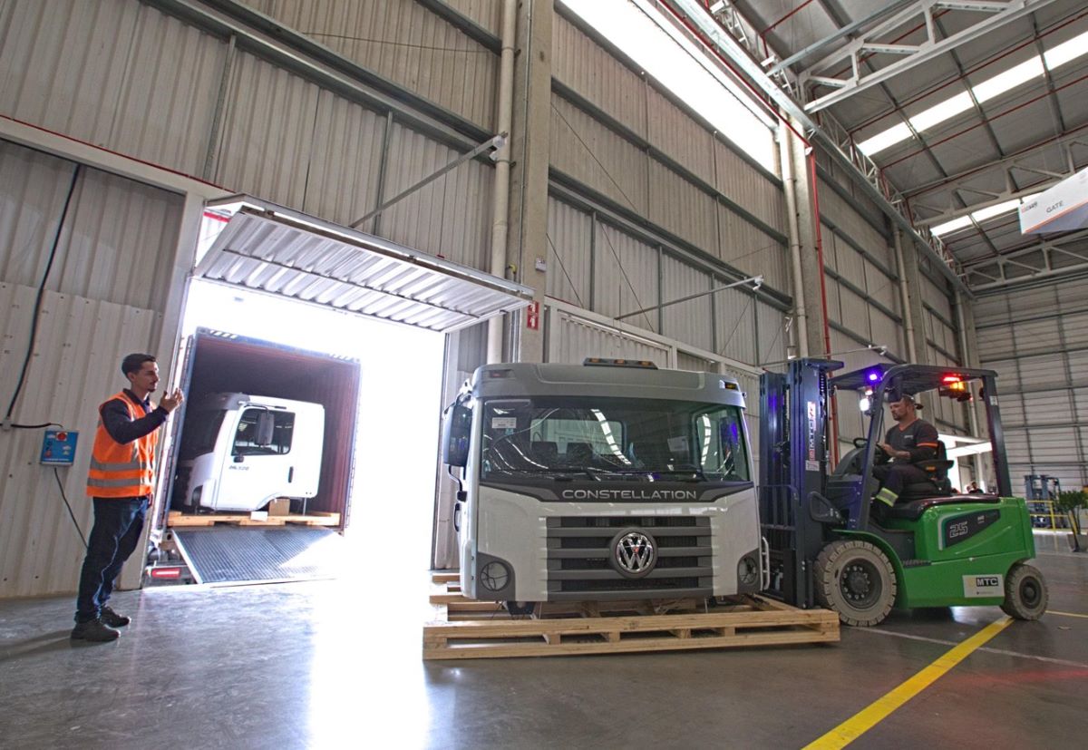 Volkswagen Truck and Bus debuts a new Exports Center in Resende